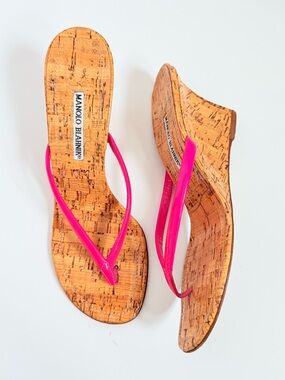 Manolo Blahnik Paterno Cork Wedge Thong Sandals Hot Pink Patent Leather 39 Y2K